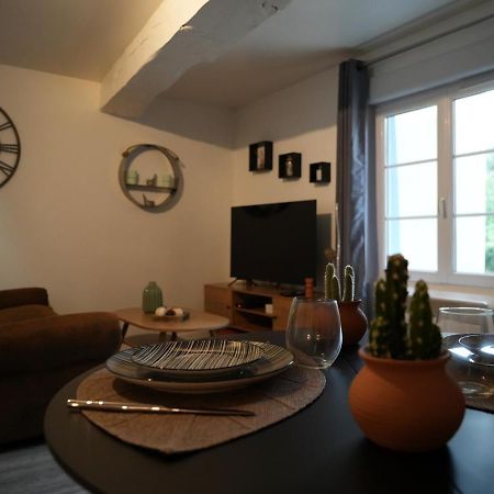 Le Joli'Mans: Newly Renovated Apartment Near Historic Quarter Le Mans Exterior photo