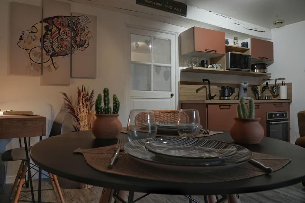 Le Joli'Mans: Newly Renovated Apartment Near Historic Quarter Le Mans Exterior photo
