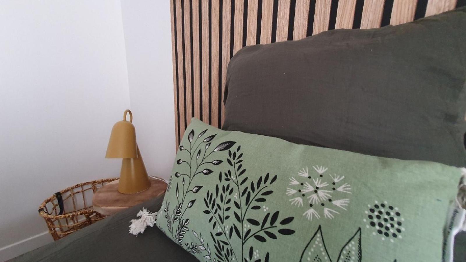 Le Joli'Mans: Newly Renovated Apartment Near Historic Quarter Le Mans Exterior photo