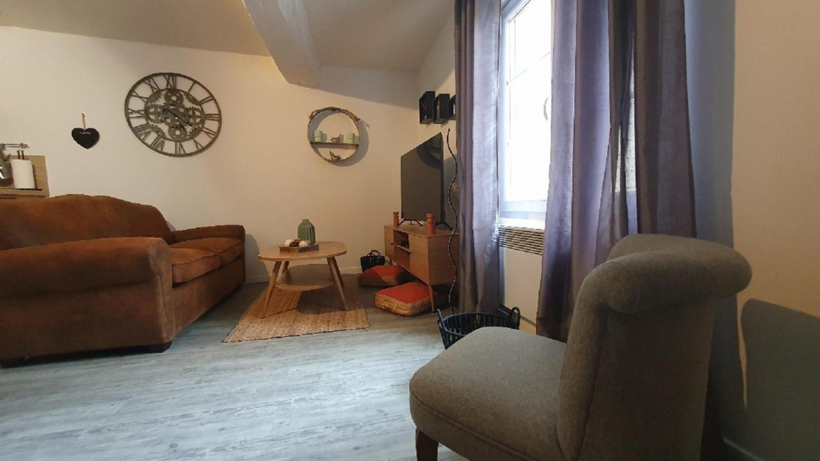 Le Joli'Mans: Newly Renovated Apartment Near Historic Quarter Le Mans Exterior photo
